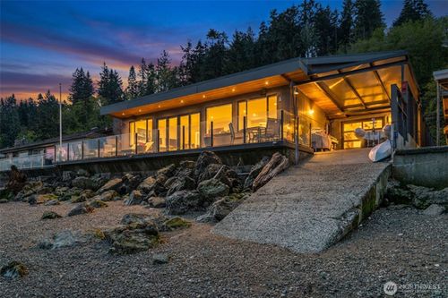 2963 Tillicum Beach Drive, Camano Island, WA, 98282 | Card Image