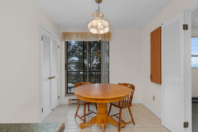 208 - 291 Blake St, Condo with 2 bedrooms, 2 bathrooms and 2 parking in Barrie ON | Image 7
