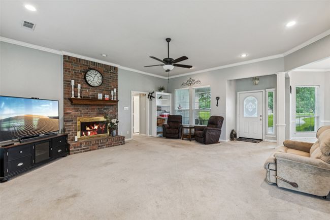 1107 Ruidoso Downs Dr, House other with 3 bedrooms, 3 bathrooms and null parking in Terrell TX | Image 5