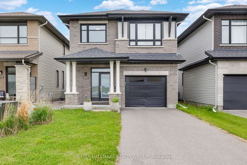 276 Big Dipper St, Manotick, ON, K4M0J6 | Card Image