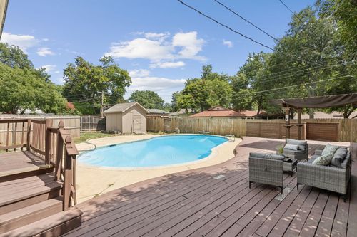 10816 Colbert Way, Dallas, TX, 75218-1807 | Card Image