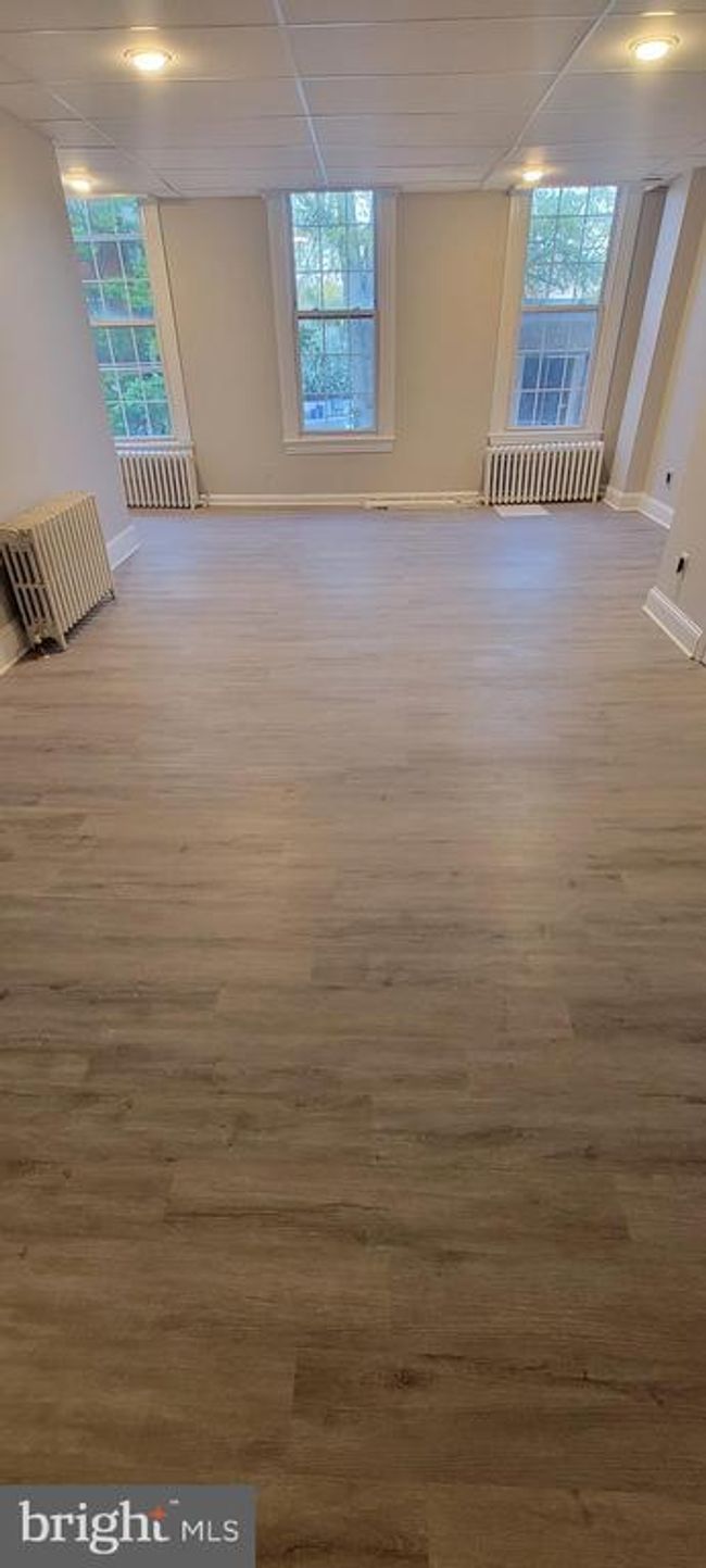 206 Farnsworth Ave, Townhouse with 2 bedrooms, 2 bathrooms and null parking in BORDENTOWN NJ | Image 8