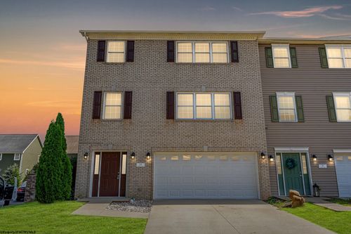 214 Tarbert Ct, Morgantown, WV, 26508-4515 | Card Image