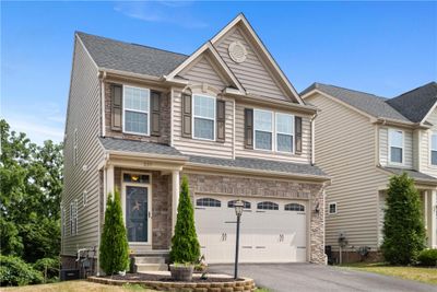 237 Sunrise Dr, House other with 3 bedrooms, 2 bathrooms and 2 parking in Collier Twp PA | Image 1