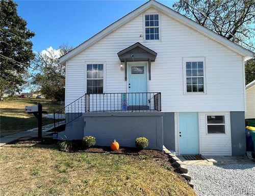 290 E Oak St, Saint Clair, MO, 63077-1448 | Card Image