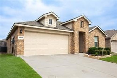 3204 Quiet Valley Rd, Fort Worth, TX, 76123-2472 | Card Image