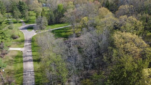 TBD Valley Gate, Milford, MI, 48380 | Card Image