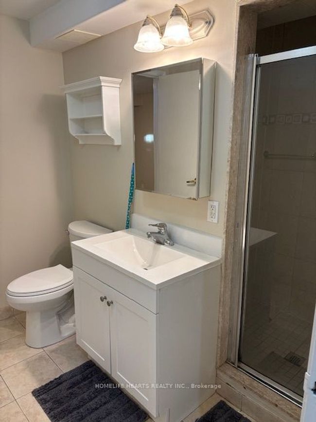 712 Kaiser Dr, House other with 1 bedrooms, 1 bathrooms and null parking in Mississauga ON | Image 5