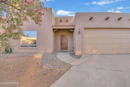 3523 Omaha Ct, Las Cruces, NM, 88005-1152 | Card Image