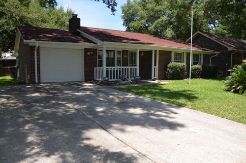 19 Lighthouse Dr, Goose Creek, SC, 29445-4612 | Card Image