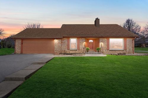 12640 W Wilbur Drive, New Berlin, WI, 53151 | Card Image