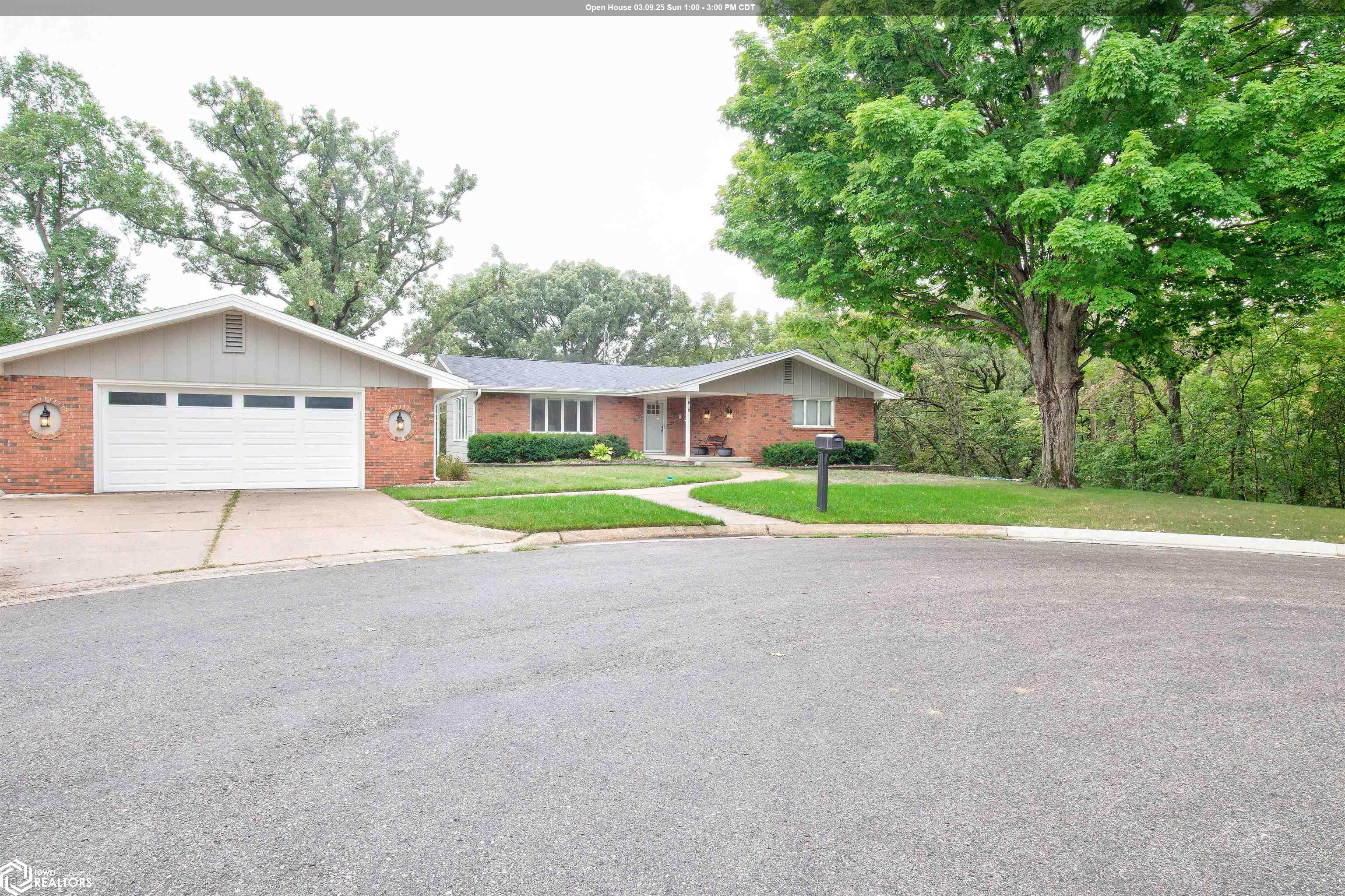 Oak Hill Dr, Humboldt, IA 50548