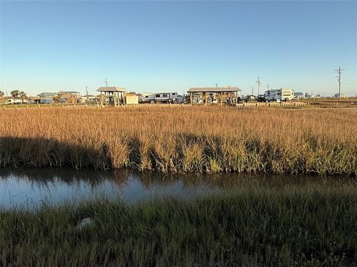 1110 Egret Pt, Crystal Beach, TX, 77650 | Card Image