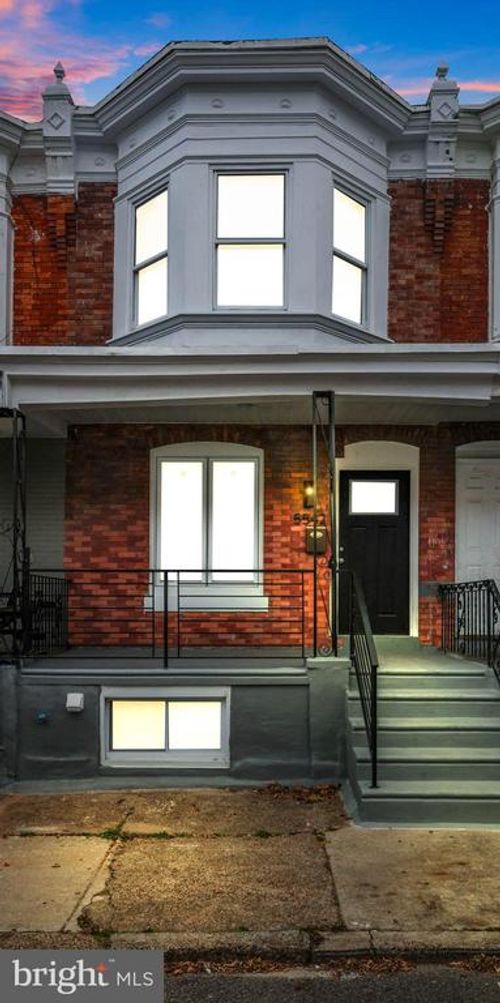 5542 Pemberton St, PHILADELPHIA, PA, 19143-2526 | Card Image