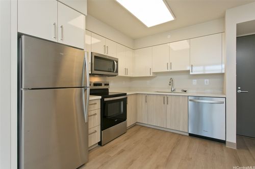 unit-810-828 Auahi St, Honolulu, HI, 96813-5359 | Card Image