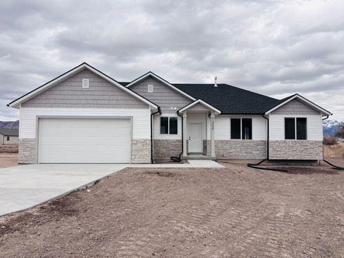 1355 S 300 W, Tremonton, UT, 84337-6008 | Card Image