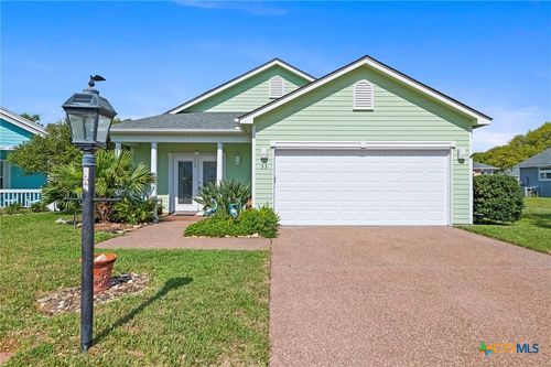 33 Primrose Cir, Rockport, TX, 78382-7729 | Card Image