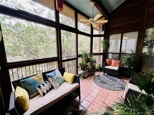 2-212-4711 Spicewood Springs Rd, Austin, TX, 78759-8597 | Card Image