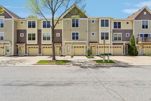 6007 Big Dipper Drive, Madison, WI, 53718 | Card Image