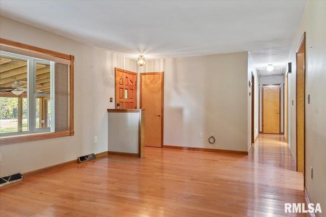 2976 State Highway 104, House other with 3 bedrooms, 3 bathrooms and null parking in Franklin IL | Image 7