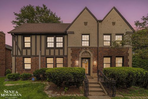 720 Trombley Rd, Grosse Pointe Park, MI, 48230-1892 | Card Image