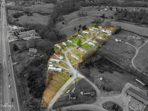 102 Claude Simmons Rd, Johnson City, TN, 37604-2268 | Card Image