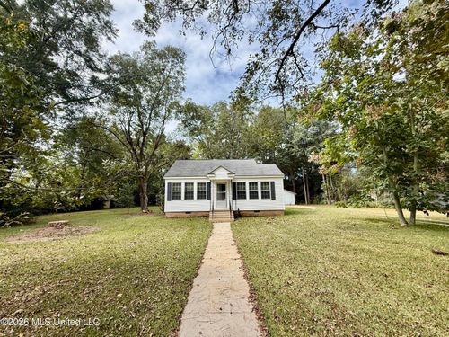 302 3rd Avenue, Magee, MS, 39111 | Card Image