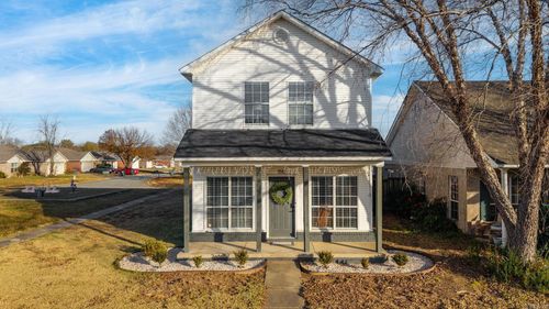 1510 Silver Fls, Conway, AR, 72032-6083 | Card Image