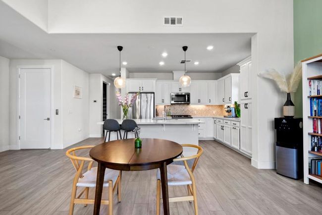 183 Dora Falls Ter, Condo with 2 bedrooms, 2 bathrooms and 1 parking in Fremont CA | Image 12