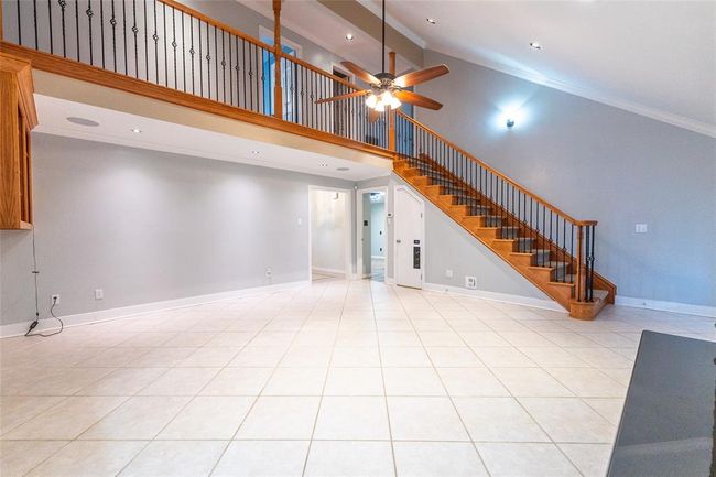 Living Room | Image 26