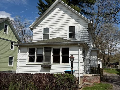 16 Maple Street, Avon, NY, 14414 | Card Image