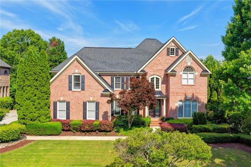 9555 Stoney Ridge Ln, Alpharetta, GA, 30022-7801 | Card Image