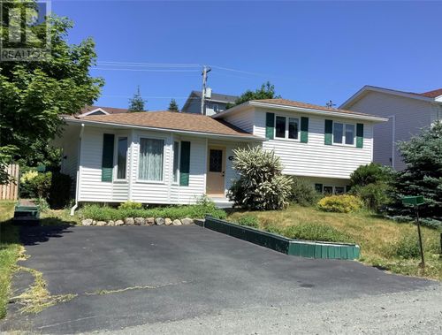 37 Tobins Road, Conception Bay South (Manuels), NL, A1W3G1 | Card Image