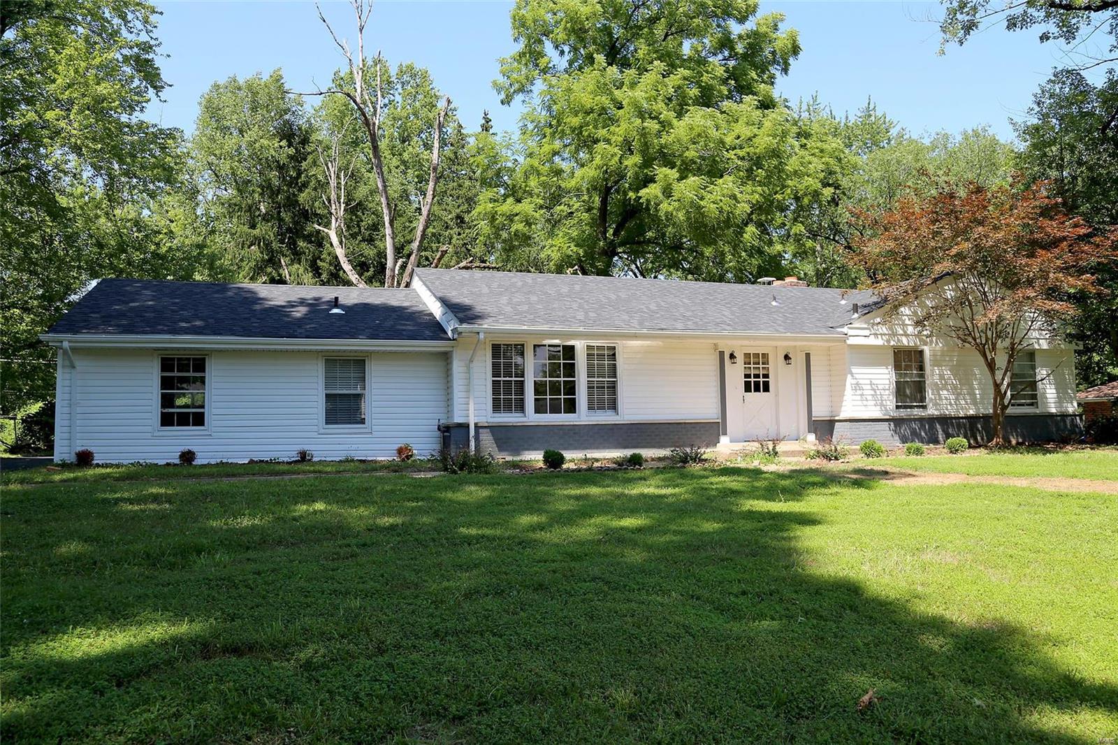Old Manor Rd, Saint Louis, MO 63136