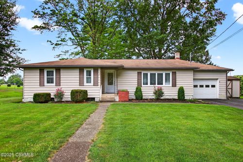 153 Franklin Ave, Milton, PA, 17847-7624 | Card Image