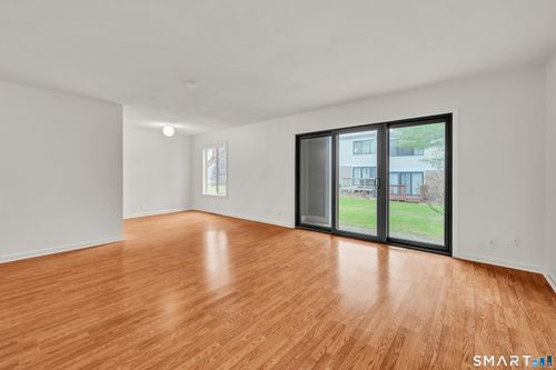 57-57 Lawson Ln, Ridgefield, CT, 06877-3965 | Card Image