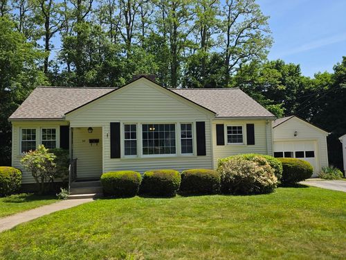 34 Wildrose Ave, Worcester, MA, 01602-1121 | Card Image