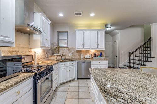 1809 Desoto Dr, Mckinney, TX, 75072-5529 | Card Image