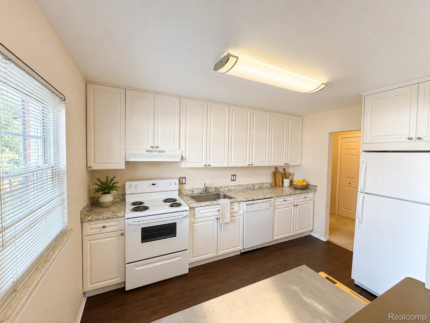 Residential Lease in Farmington Hills 4