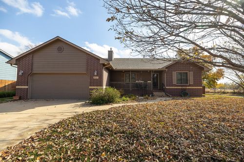 2772 Glacier Dr, Wichita, KS, 67215-1527 | Card Image