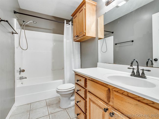 2018 Briarwood St, House other with 3 bedrooms, 2 bathrooms and null parking in Stroud OK | Image 42