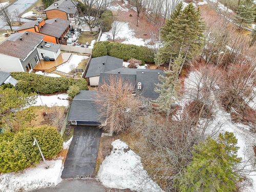 26 Amundsen Cres, Kanata, ON, K2L1A7 | Card Image