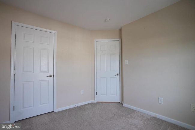 2102 E Oak Rd, Townhouse with 3 bedrooms, 2 bathrooms and null parking in VINELAND NJ | Image 58