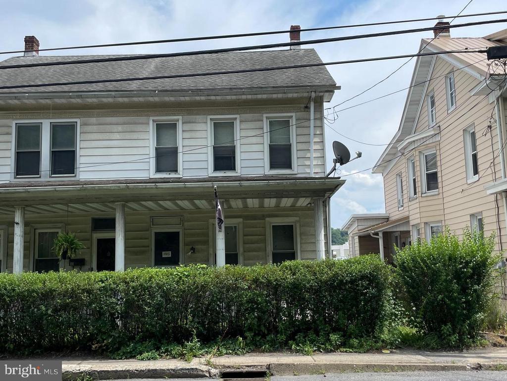 Pottsville St, Cressona, PA 17929