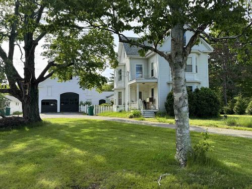 a-154-A Main St, Kingston, NH, 03848-3223 | Card Image