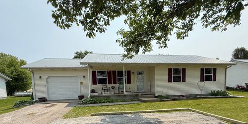 106 9th Street, New Market, IN, 47965 | Card Image