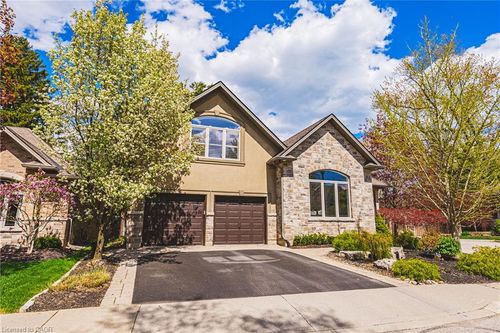 3-976 Shadeland Ave, Burlington, ON, L7T2M5 | Card Image