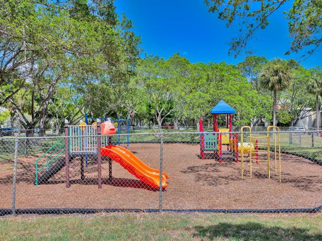APT-503 - 2217 Cypress Island Dr, Condo with 2 bedrooms, 2 bathrooms and null parking in Pompano Beach FL | Image 39
