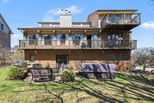 61313 Miriam Dr, Washington Twp, MI, 48094-1419 | Card Image