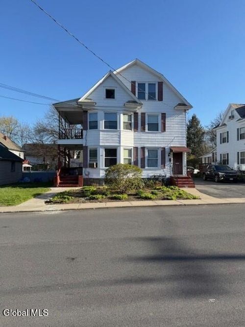 64 Hunter Street, Glens Falls, NY, 12801 | Card Image